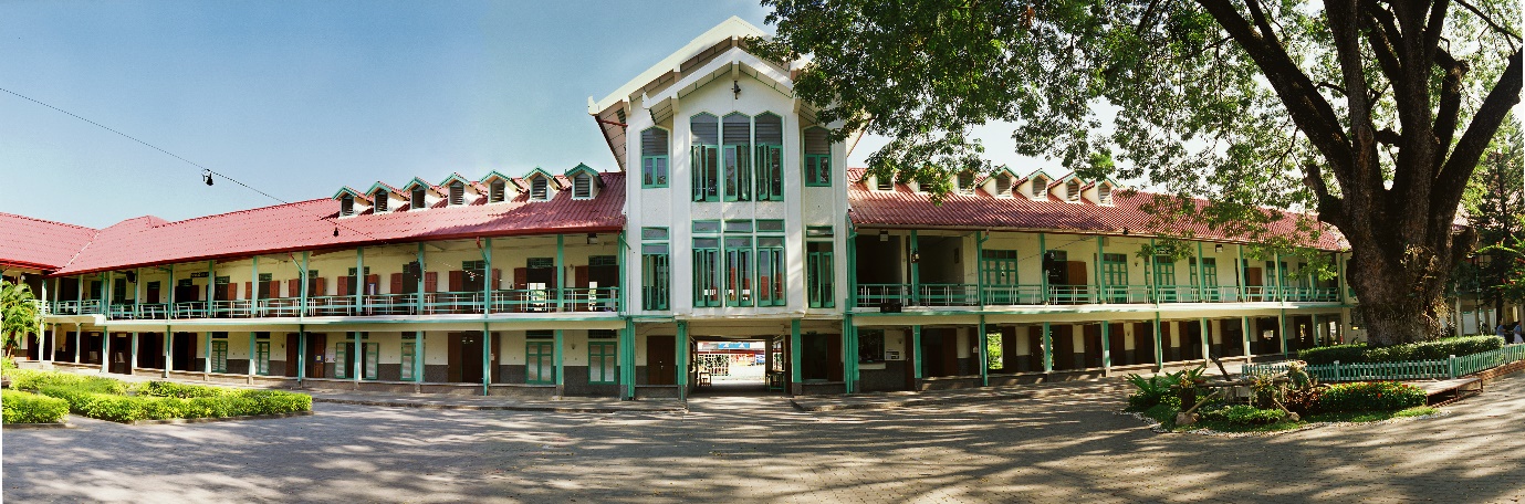 โรงเรียนเรยีนาเชลีวิทยาลัย